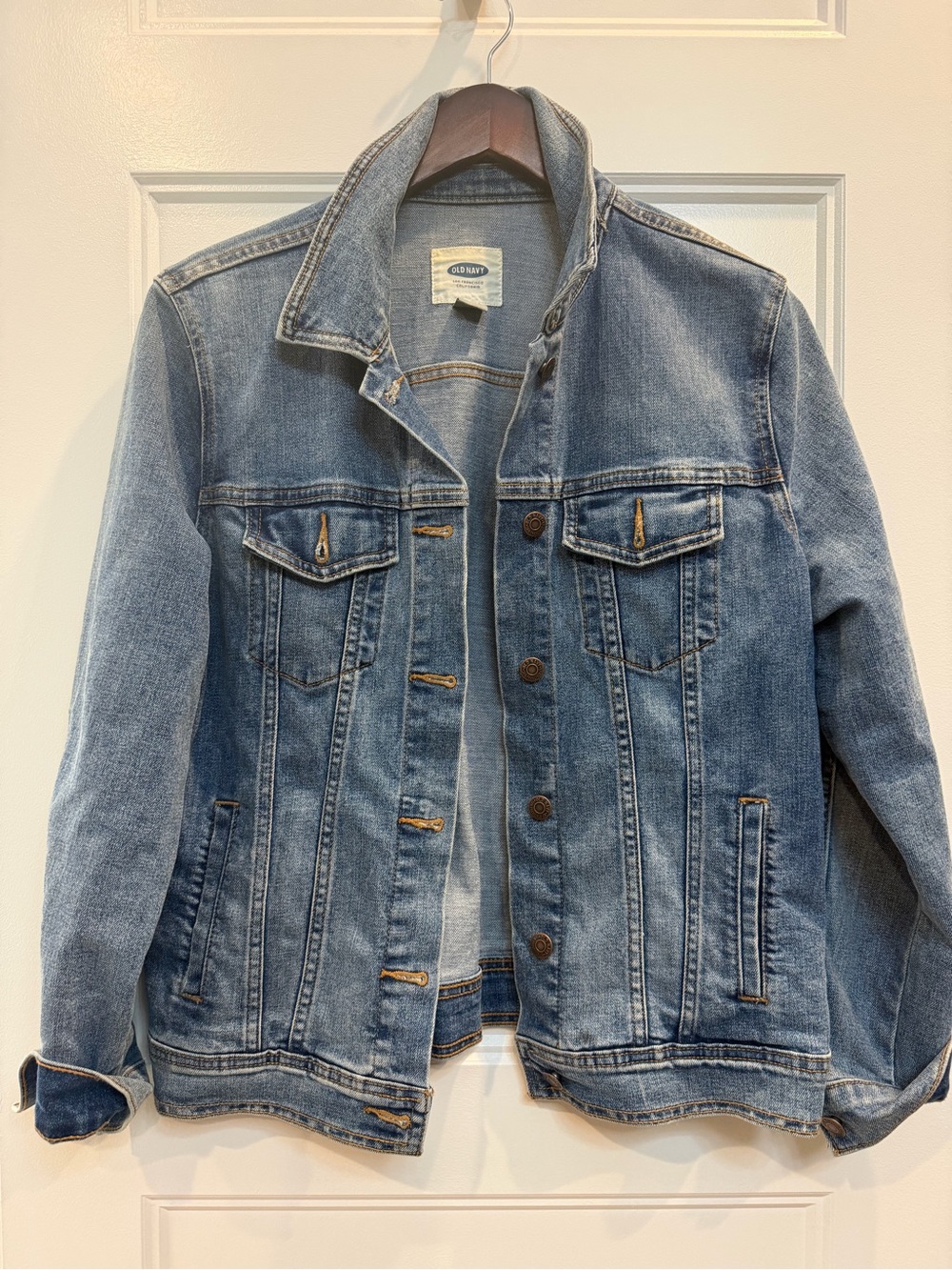 Old Navy Light Blue Denim Jean Jacket - Women